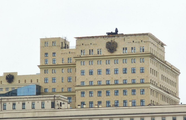 На дахах будинків у Москві встановлюють системи ППО: фото і відео