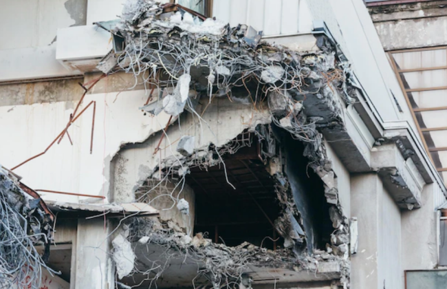 Наследники могут получить возможность подавать заявление на компенсацию за разрушенное жилье еще до получения права на наследство: детали