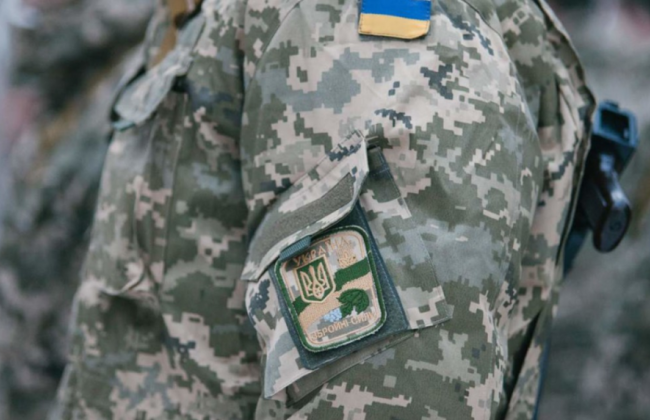 Чи існує альтернативна (невійськова) служба під час воєнного стану та хто має на неї право