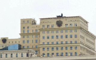 ППО на дахах у Москві: Подоляк висміяв дії рф