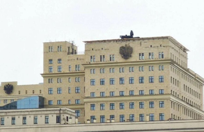 ППО на дахах у Москві: Подоляк висміяв дії рф