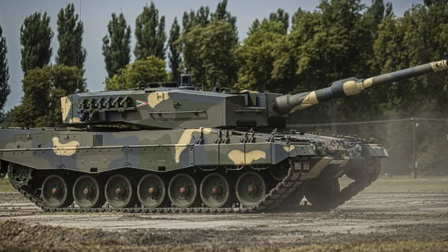В Рамштайне не одобрили решение о танках для Украины, – министр обороны Германии