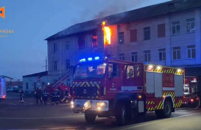 У Вінниці сталася пожежа в автошколі