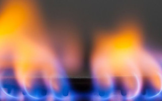 Киянам пояснили, чому полум’я на газовій плиті може бути оранжевого кольору