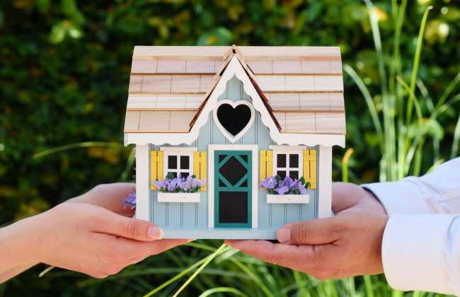 Компенсації за зруйноване житло виплачуватимуться «житловими сертифікатами»: що відомо