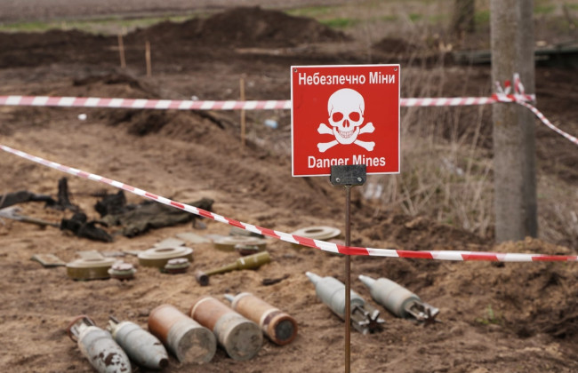 В Харьковской области два человека взорвались на мине, — ОВА