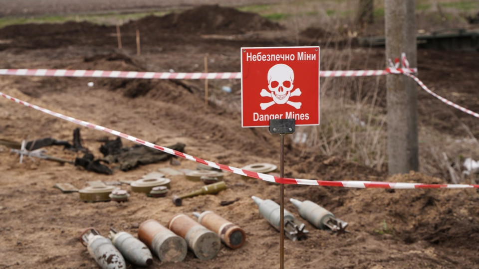 На Харківщині двоє людей підірвалися на міні, — ОВА