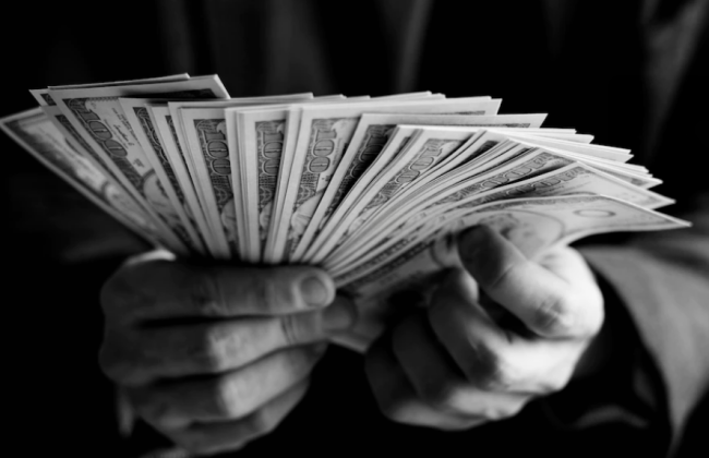 НБУ смягчил требования к защите помещений небанковских учреждений, которые совершают незначительные по объемам валютные операции