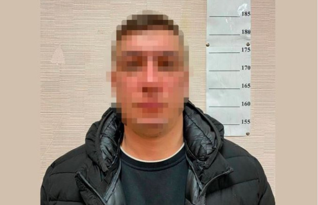 Киевлянина будут судить за издевательство над 60-летним отцом