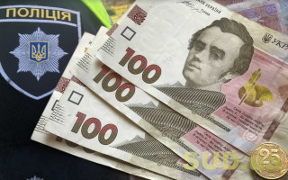 Пропонував 10 000 грн поліцейському за нескладання протоколу: судитимуть водія