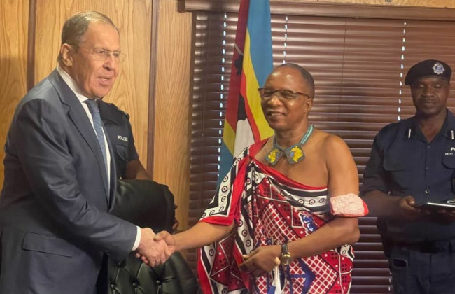 МИД Германии посмеялось над Лавровом, который прибыл с визитом в Африку