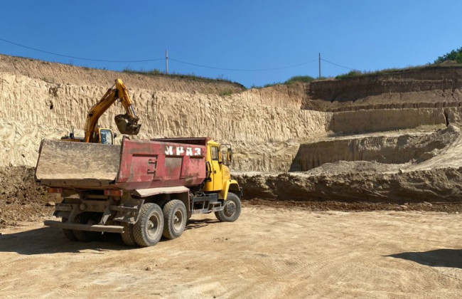 3 млн грн ущерба бюджету Днепра нанесло строительство мусорной свалки: причастных будут судить