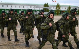Кількість російських військових у Білорусі скоротилася майже вдвічі, – ГУР