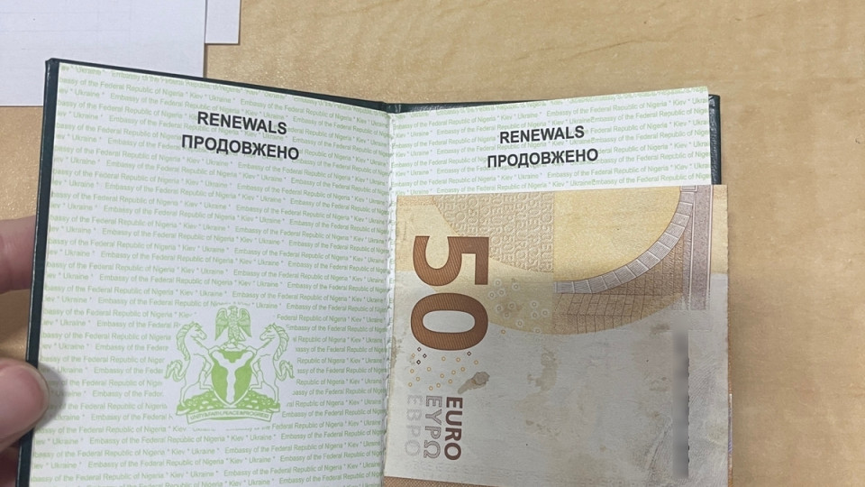 За кордон намагався виїхати 58-річний громадянин України за протермінованим паспортом громадянина Нігерії – ДПСУ