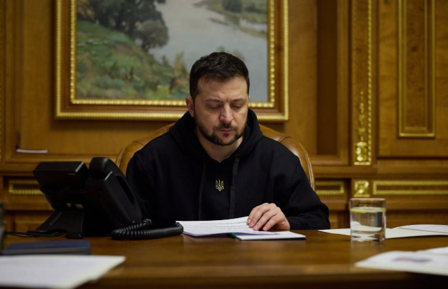 Зеленський подякував Шольцу за рішення про передачу Україні роти танків Leopard 2