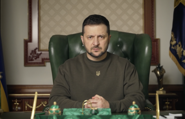 Зеленський про Путіна: Він для мене ніхто, переговори з ним не цікаві