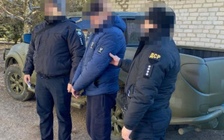 Чоловіку, який примушував мешканців віддавати авто окупантам, обрали запобіжний захід