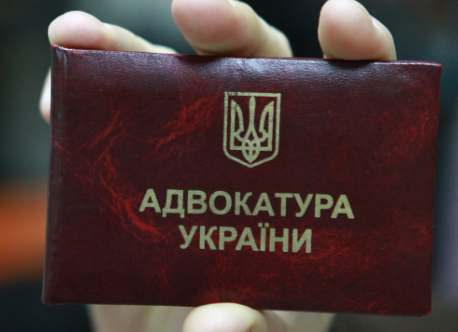 Податкова пояснила, чи може перебувати на спрощеній системі оподаткування ФОП з адвокатським свідоцтвом