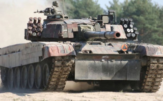 Не лише «леопарди»: Польща планує надати Україні ще 60 PT-91 Twardy