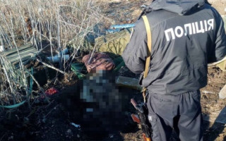 Під Ізюмом ексгумували тіло жінки, яка загинула від ворожого авіаудару