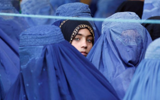 В Афганістані жінкам заборонили здавати вступні іспити до університетів