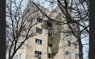 Окупанти обстрілюють Херсон: багато загиблих та поранених, — ОВА