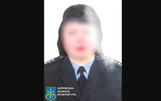 Експоліціянтка погрожувала колегам фізичною розправою у разі відмови працювати на окупантів