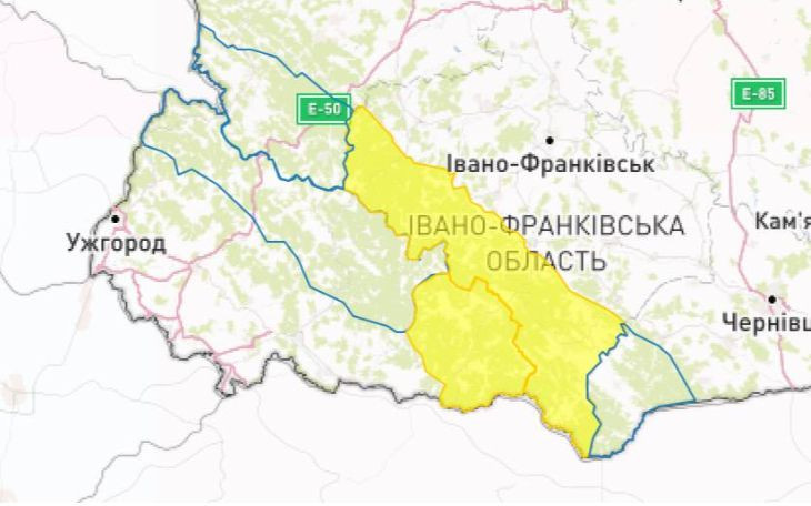 Украинцев предупредили об опасности схождения лавин в Карпатах