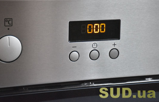 Киевлян призвали выключать из розеток приборы, когда нет электроэнергии