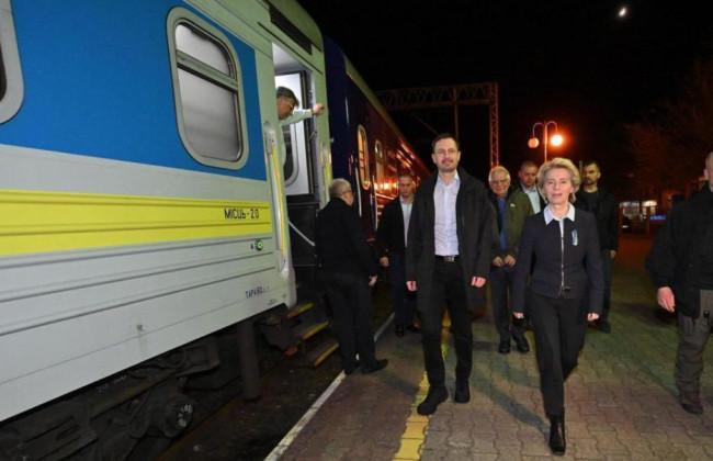 Відбирати суддів КСУ треба трохи інакше: став відомий проект фінального комюніке Саміту Україна-ЄС