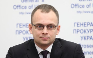 ВАКС приговорил к 9 годам колонии бывшему заместителю одного из Департаментов Генпрокуратуры Дмитрия Суса