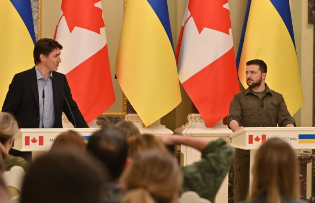 Зеленский обсудил с Трюдо потребности Украины в авиации, артиллерии и бронетехнике