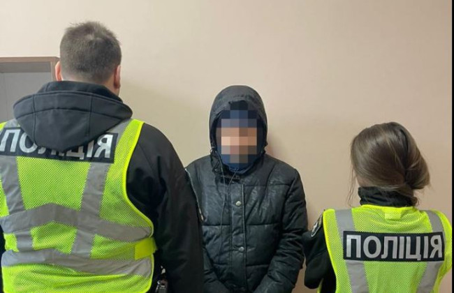 Чоловік пожартував про замінування столичного вокзалу: йому загрожує до 8 років ув'язнення