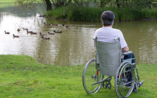 Правительство будет финансировать общественные организации, оказывающие социальные услуги лицам с инвалидностью