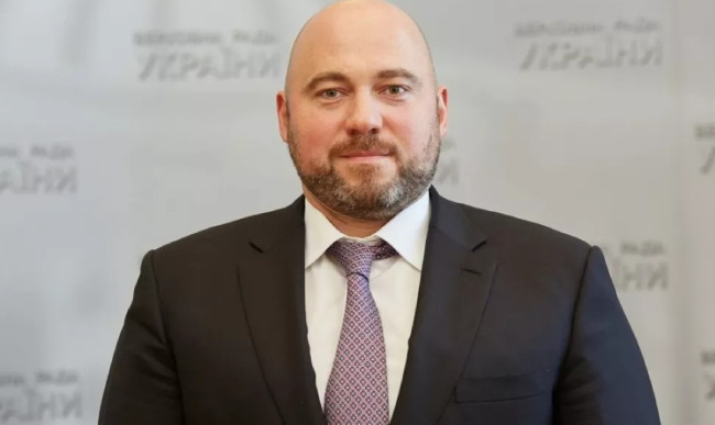 Стали відомі подробиці обшуків у бізнесмена-забудовника Вадима Столара