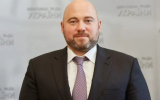 Стали відомі подробиці обшуків у бізнесмена-забудовника Вадима Столара