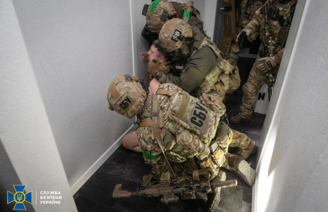 Под видом добробатов терроризировали киевлян: обезвредили преступную организацию, видео