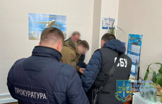 Сливал информацию врагу во время боев за Киевщину: сотрудника «Укроборонпрома» подозревают в государственной измене