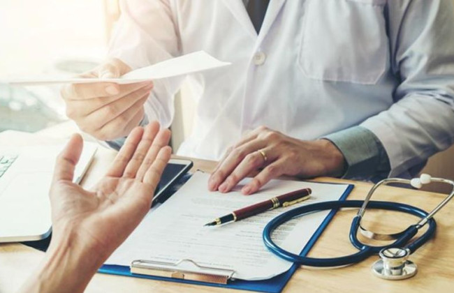 Оплата больничных работодателю: почему могут отклонить заявление-расчет