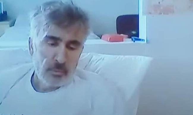 Шкіра та кістки: з’явилися нові фото Саакашвілі, який змінився до невпізнання