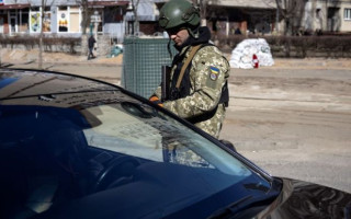 Украинцам объяснили, почему повестки раздают на улицах и в общественных местах