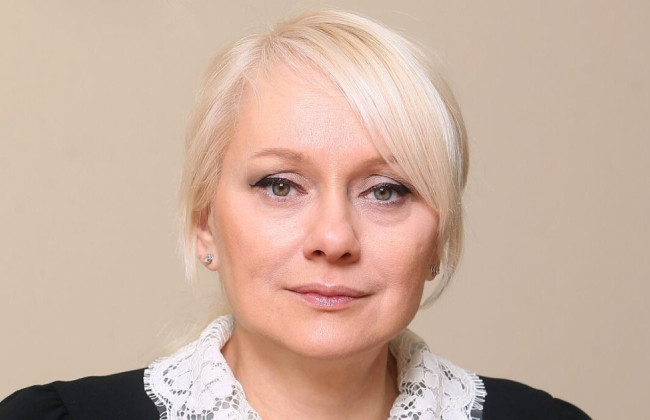 Соболина шуба і мільйон доларів: Оксана Датій написала заяву на звільнення з податкової після обшуків — ЗМІ