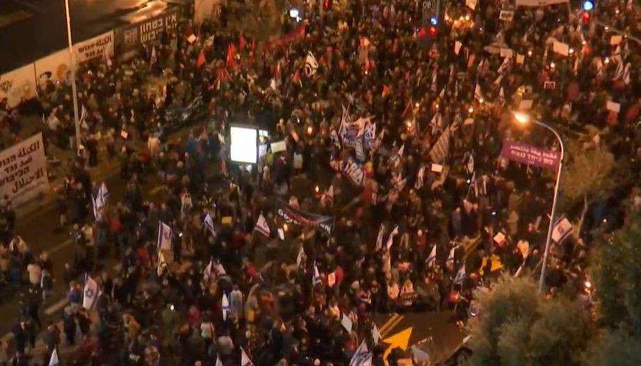 В Израиле прошел масштабный протест против судебной реформы Биньямина Нетаньяху, видео