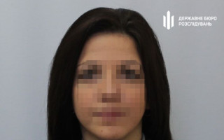 Зрадниці, яка будувала кар’єру в окупаційній «міліції», повідомили про підозру