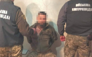 У лавах ЗСУ викрито офіцера-зрадника, який «зливав» секретну інформацію ворогові