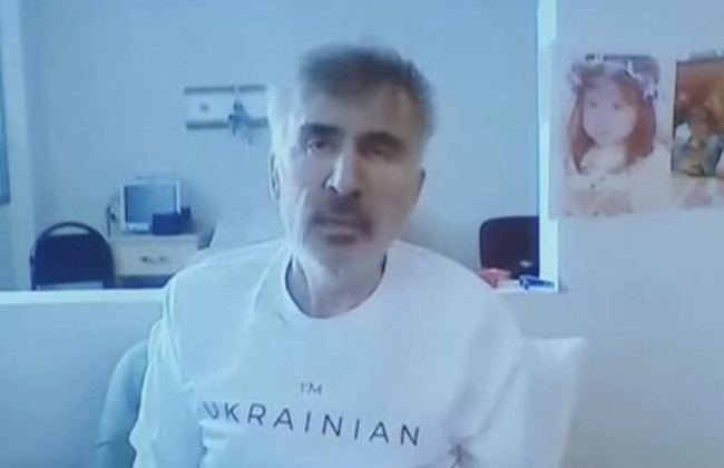 Суд в Грузии оставил Саакашвили под стражей, несмотря на состояние здоровья
