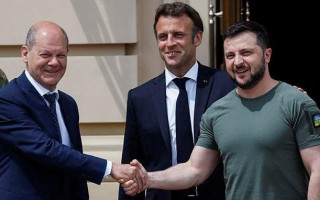 Шольц летит в Париж для встречи с Зеленским и Макроном, — СМИ
