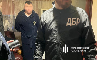 Появились первые фото из обысков на таможнях от ГБР