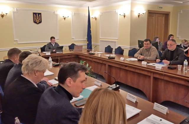 Как депутаты искали 30 миллиардов убытков в столичной налоговой