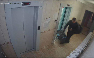 Одел вещи своей жертвы и поджег квартиру: 40-летний злоумышленник из Луганской области третий раз сядет за решетку